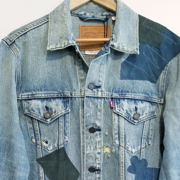 LEVI'S Levi Strauss & Co. Vintage Relaxed Trucker Jacket Distressed Patchwork - Picture 3 of 16